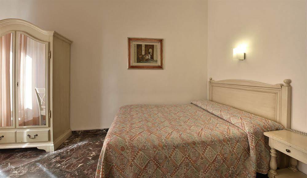 פירנצה Hotel Careggi מראה חיצוני תמונה